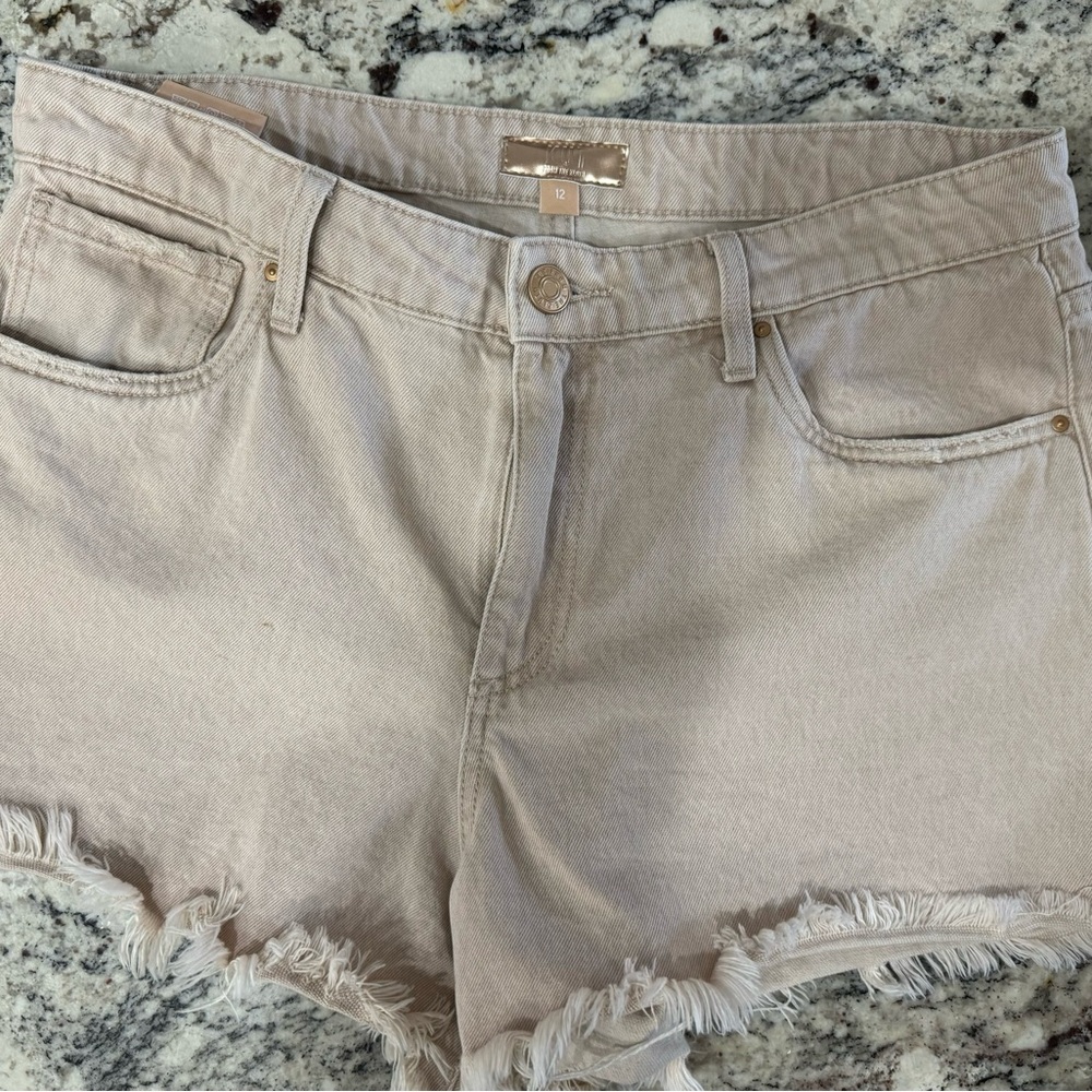 KUT from the cloth Jane high rise shorts